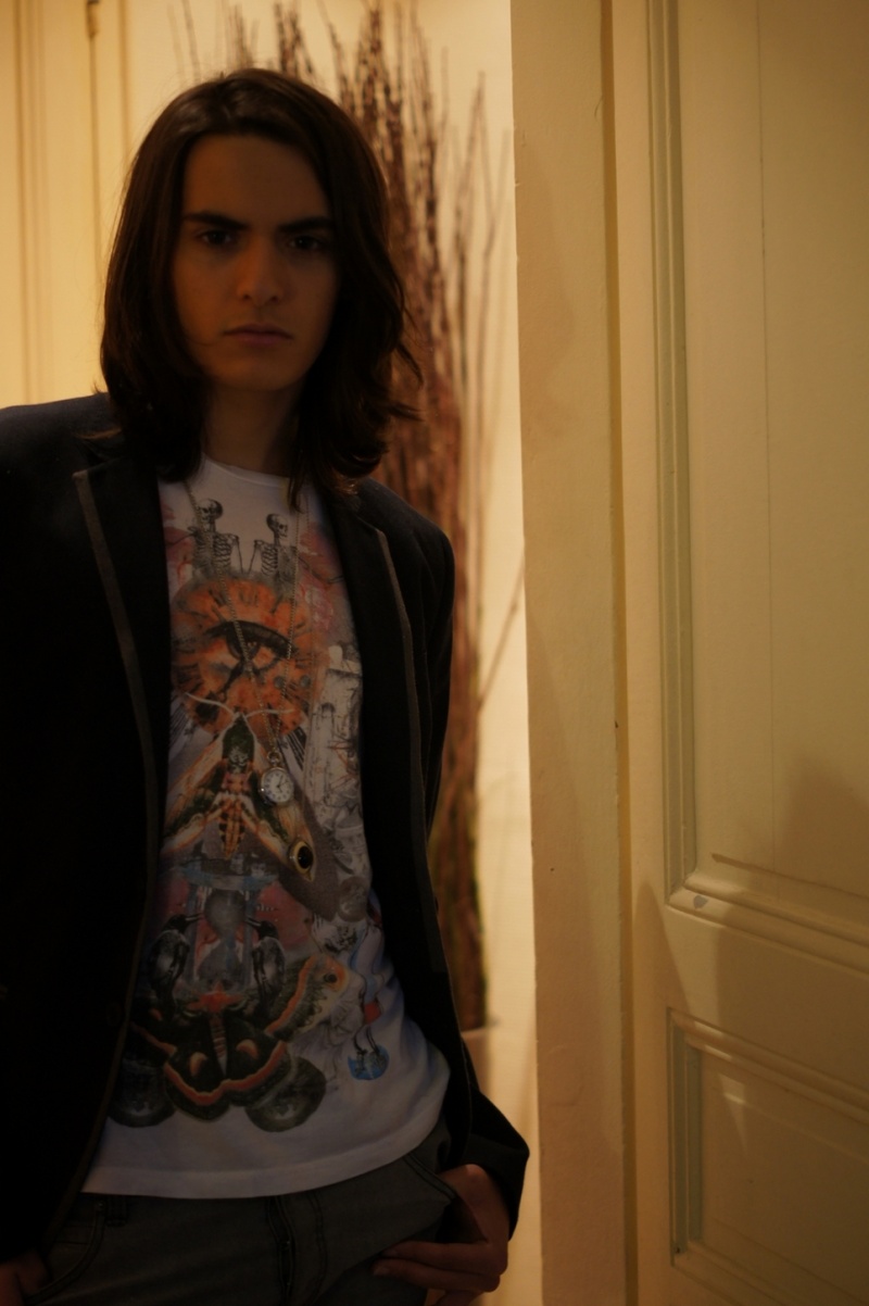 Male model photo shoot of Jordan Amaranth in Paris