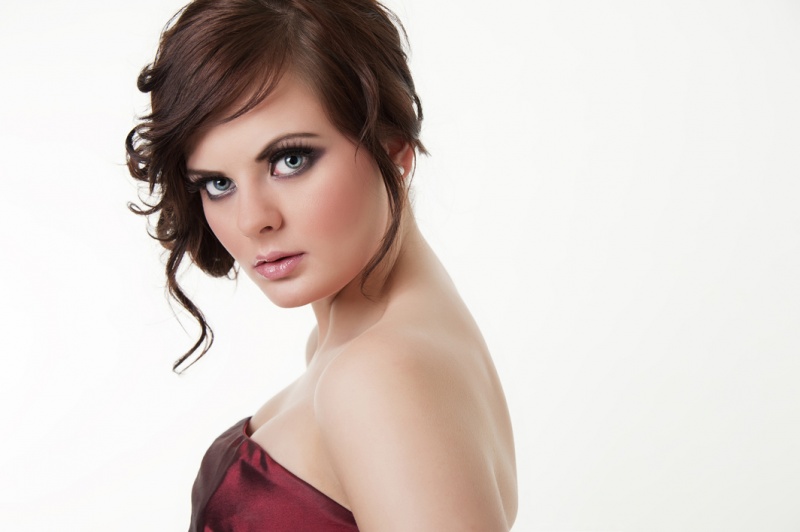 Female model photo shoot of Alex Hooker by Vanda Ralevska, makeup by Mahreen