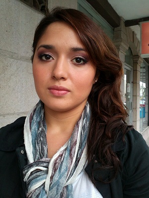 Female model photo shoot of GlamUrban Makeup