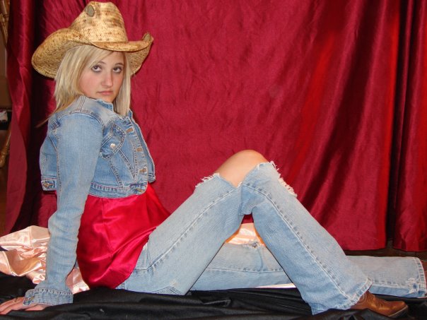 Female model photo shoot of Country chic