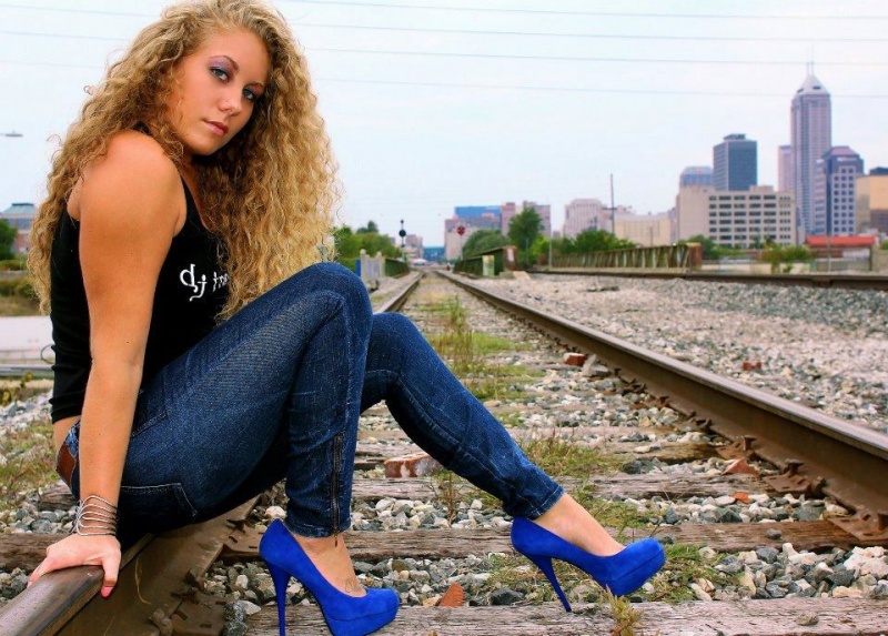 Female model photo shoot of Leah Ranft by Ican Mazter Angles in Indianapolis