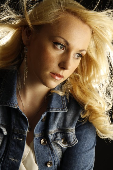 Female model photo shoot of Zara Hodge
