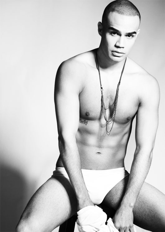 Male model photo shoot of Robby zumaya by WANDER AGUIAR