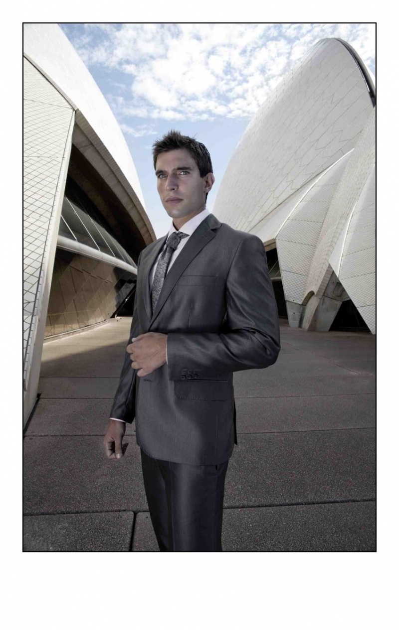 Male model photo shoot of Amaury Menezes in Opera House