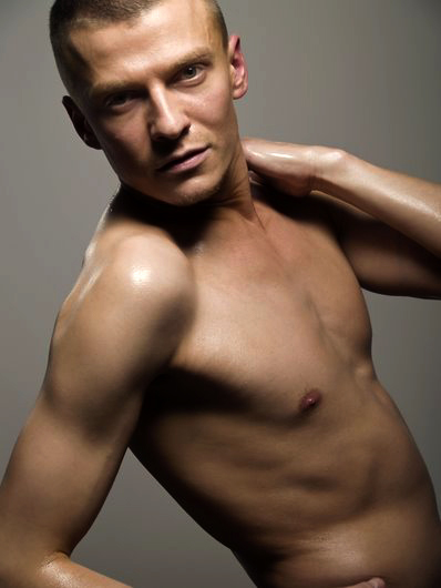 Male model photo shoot of Thomas Burdach