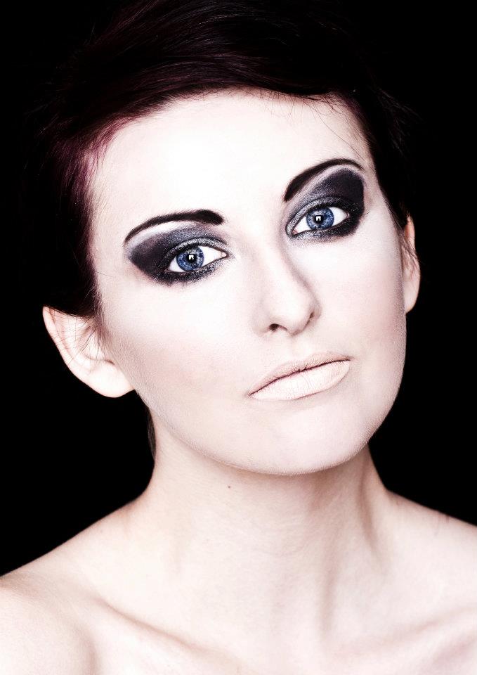 Female model photo shoot of Abbie Youell Make-up