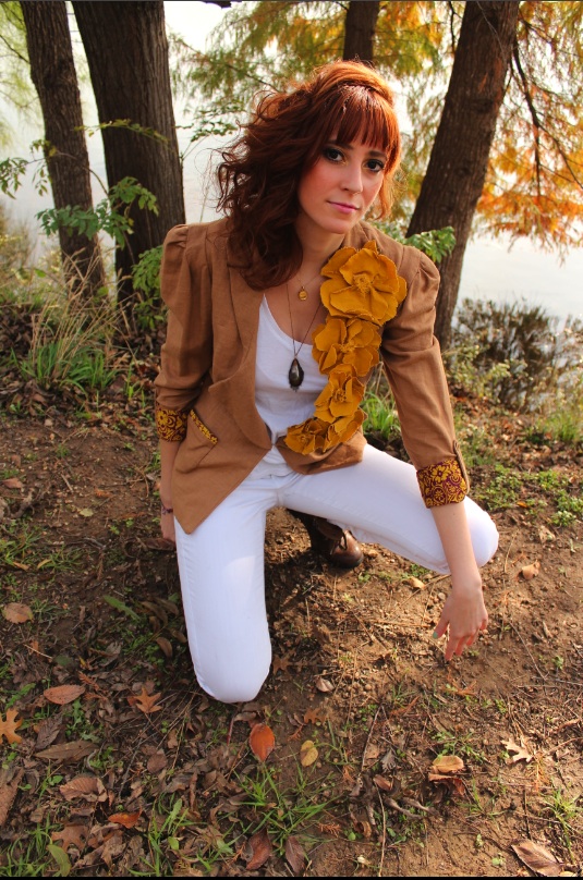 Female model photo shoot of TamaraRodiguez