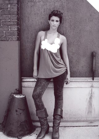 Female model photo shoot of Kels Hunter