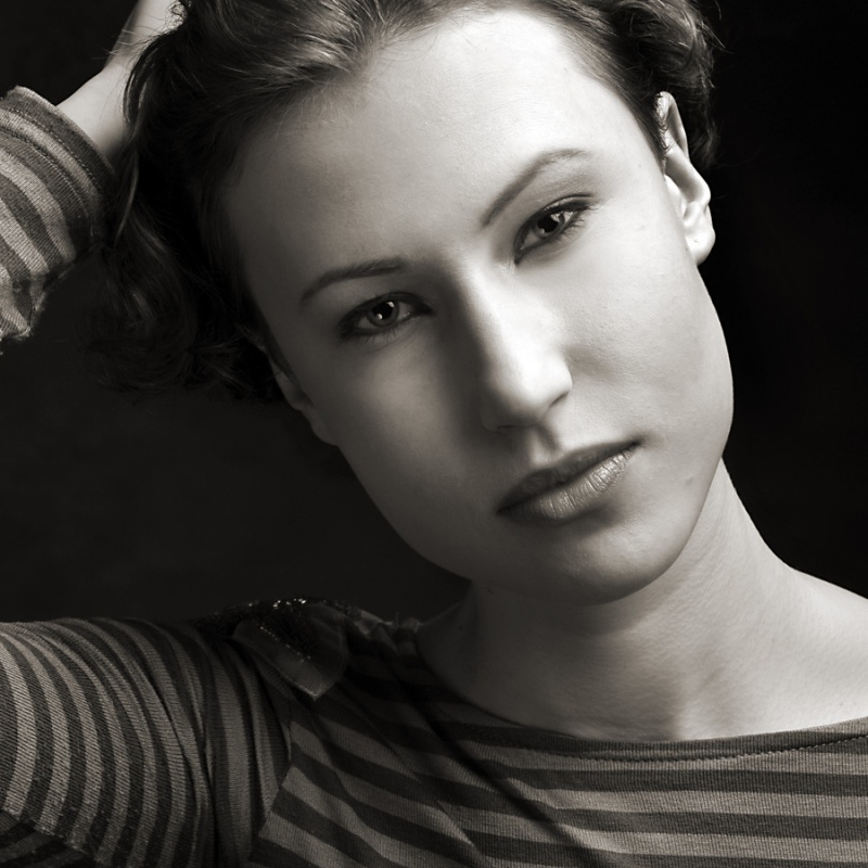 Female model photo shoot of Saara H by Niko R