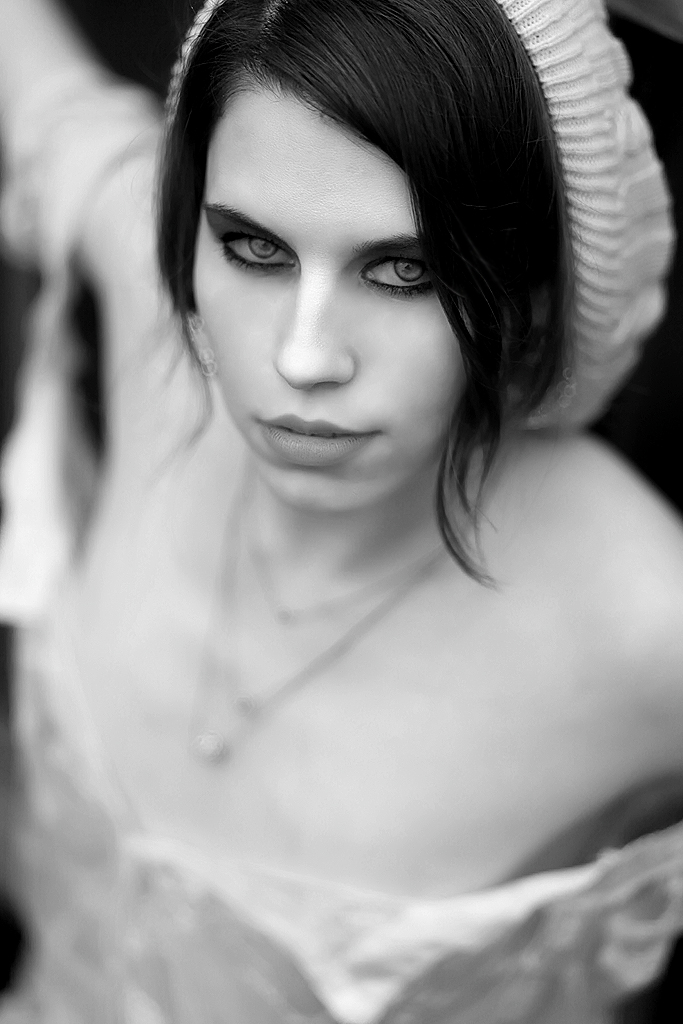 Female model photo shoot of Erika D Morgan by Pedro E Bauza