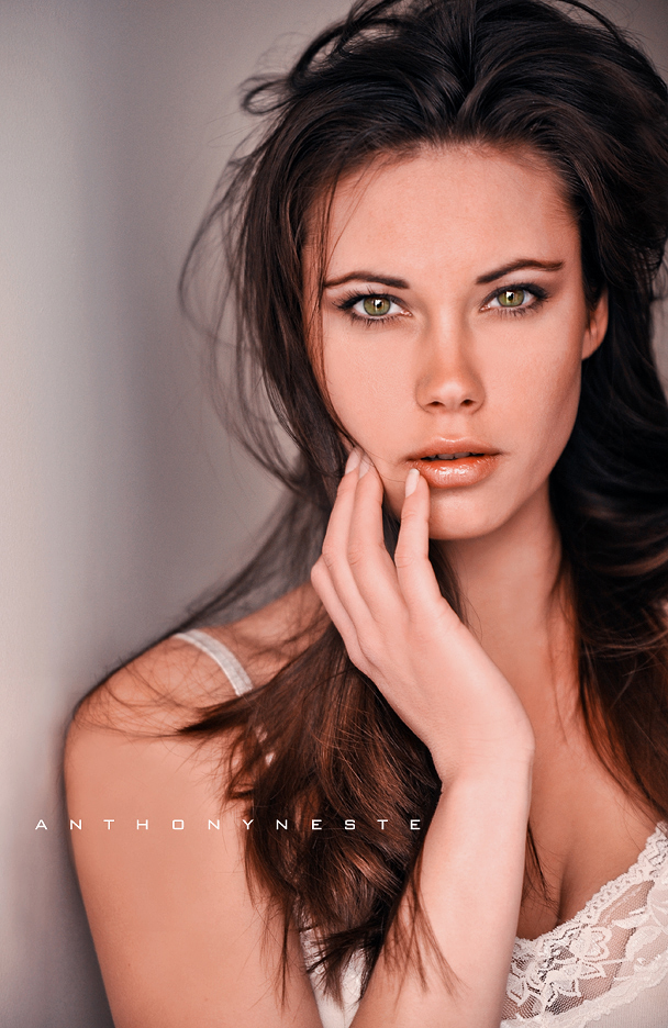Female model photo shoot of Megan Farquhar by ANTHONY NESTE