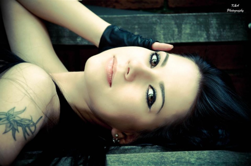 Female model photo shoot of Daria Sergeevna009