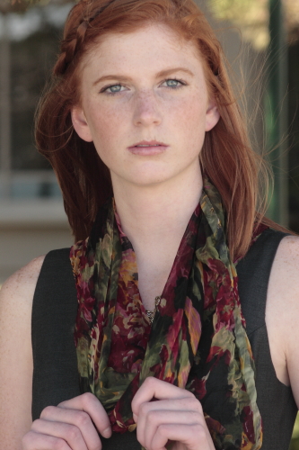 Female model photo shoot of Cassandra Hart