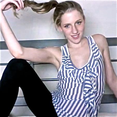Female model photo shoot of _Saskia_