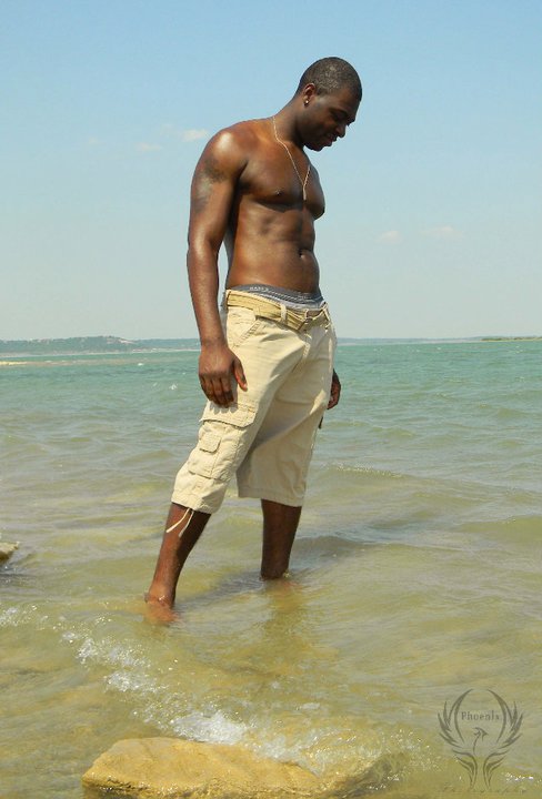 Male model photo shoot of Kwasi A in Stillhouse lake