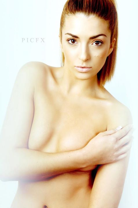 Female model photo shoot of Sophie Christina Smith