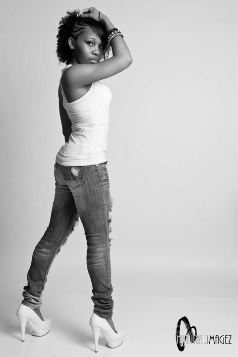 Female model photo shoot of Dana Bankhead
