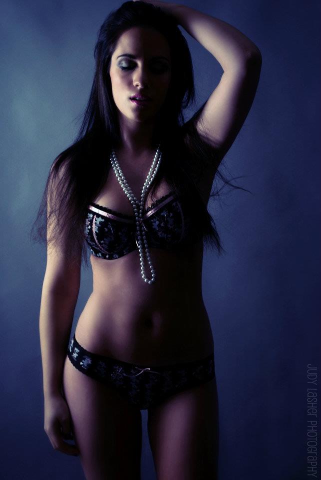 Female model photo shoot of Ashley Lin T, makeup by GLITZ N GLAM BY SAM
