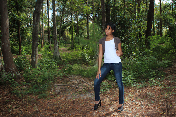 Female model photo shoot of Pearl Bandhu by Hikari Designs in Hamptons Pines Park, North Lauderdale, FL