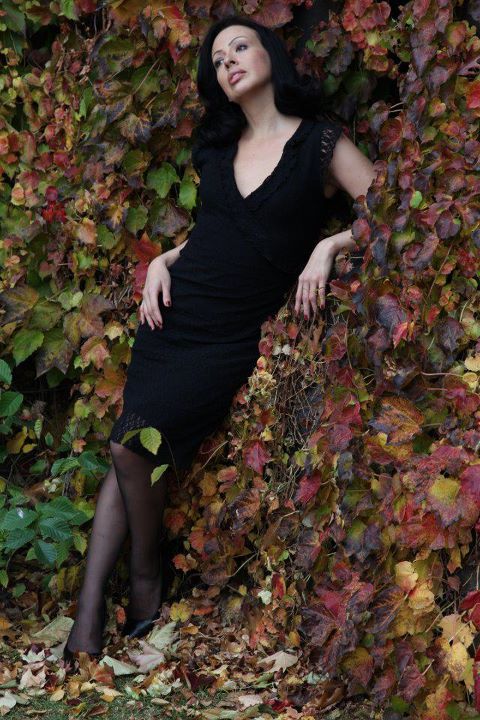 Female model photo shoot of Miss Lees in U of T, Toronto, ON