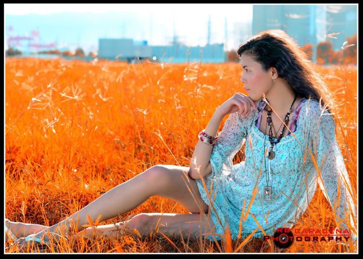 Female model photo shoot of Lovely Ninya