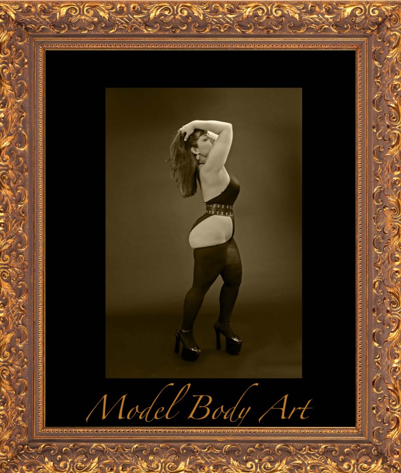 Male model photo shoot of Model Body Art in In Studio
