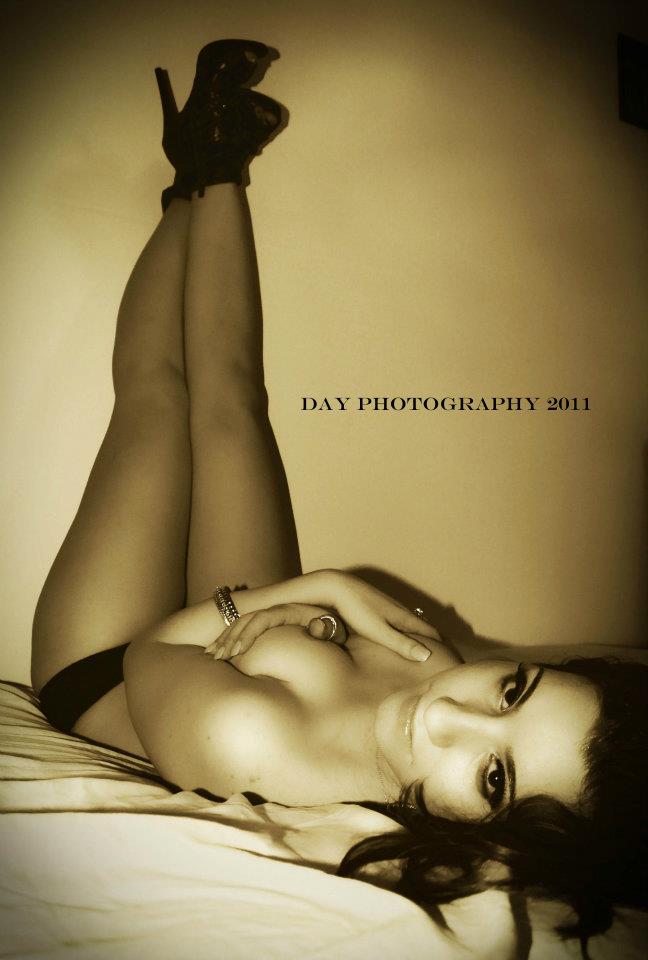 Female model photo shoot of DayPhotographyy