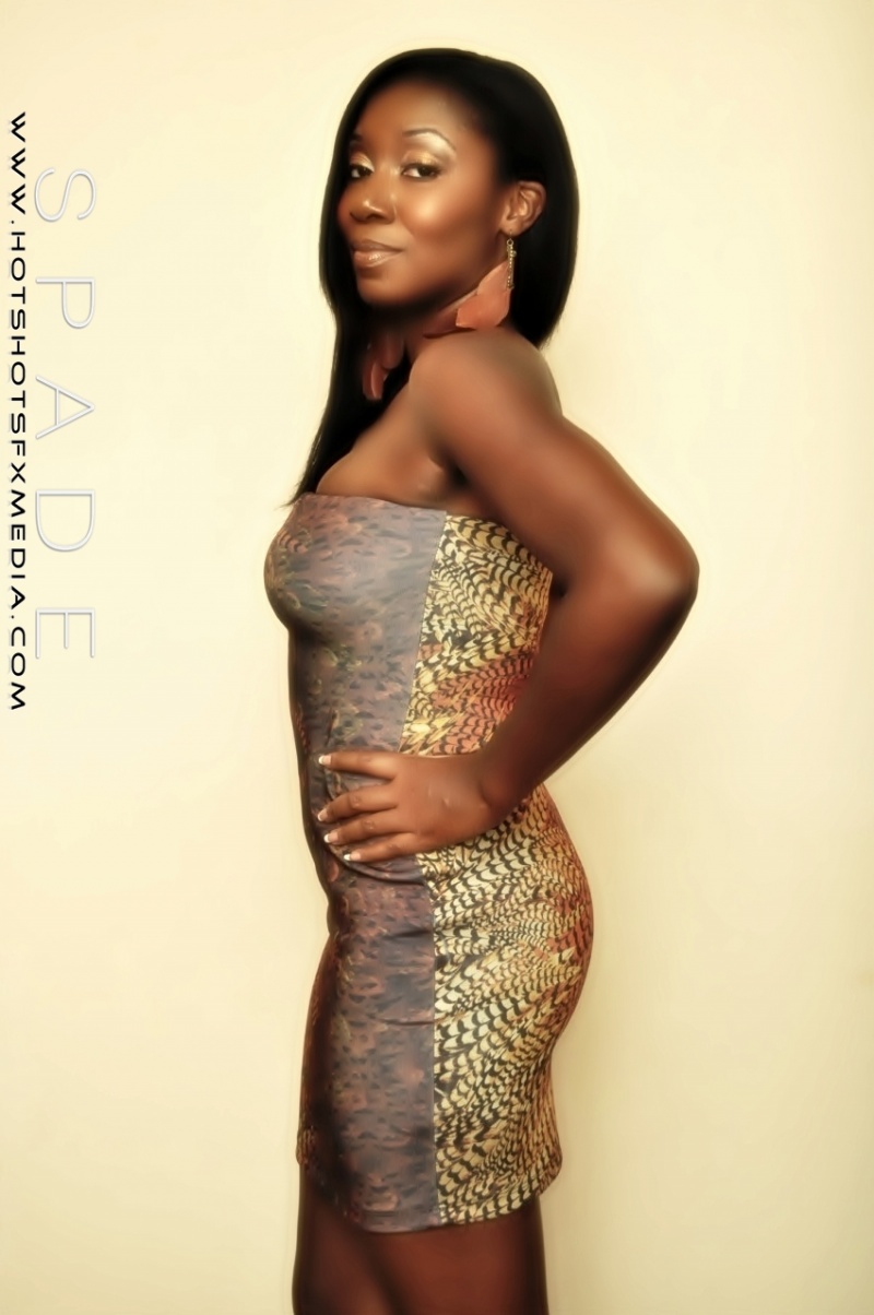 Female model photo shoot of Shavon Marie by HotShotsFX