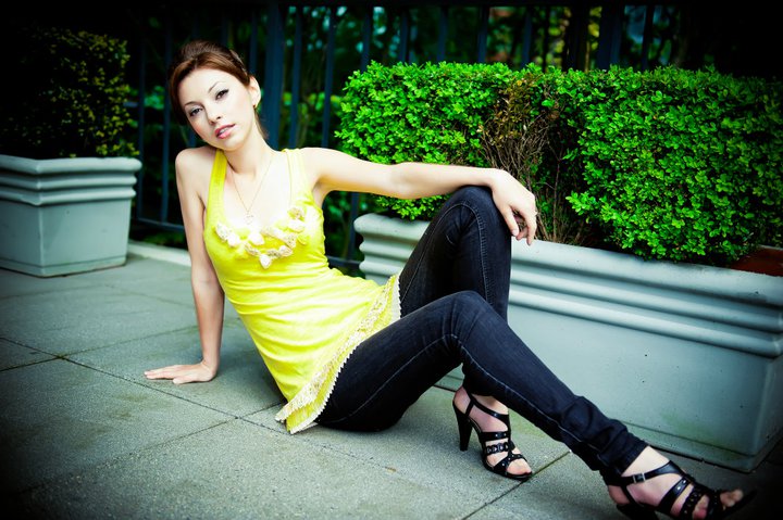 Female model photo shoot of YuliaD