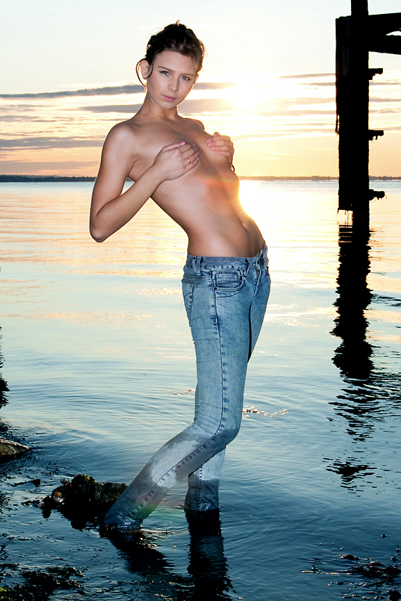Male model photo shoot of Gilzers in Southampton, UK