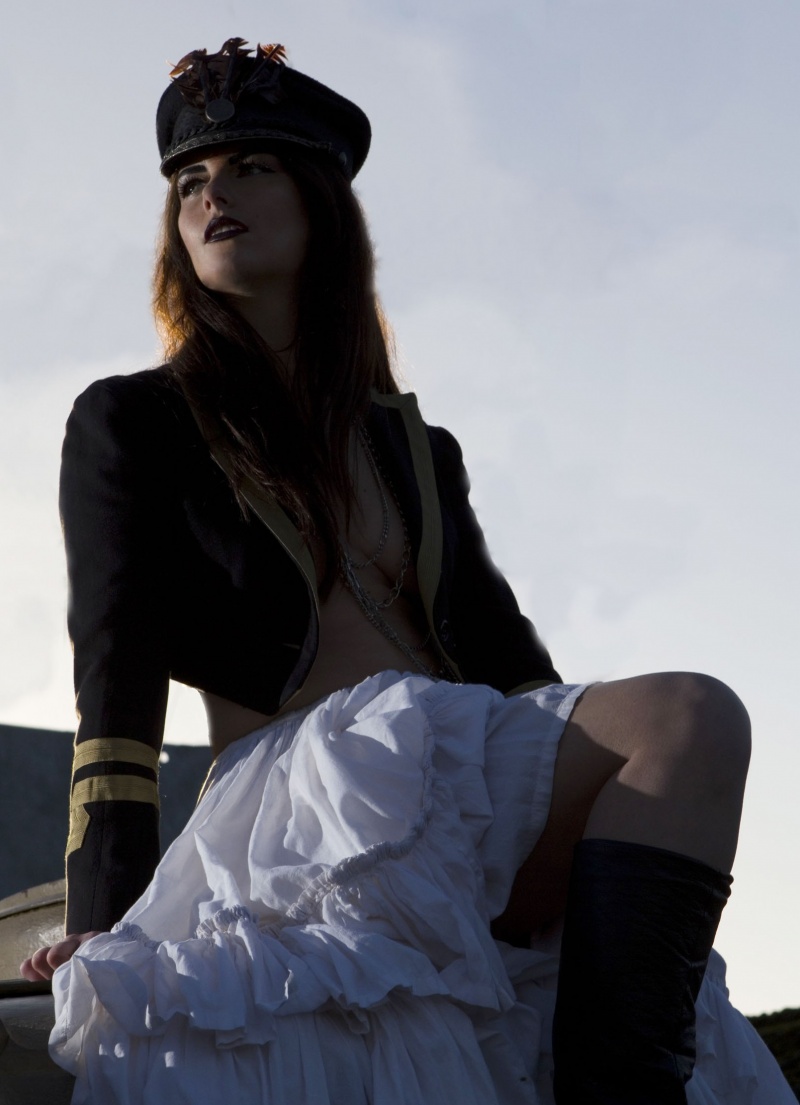 Female model photo shoot of Rebecca Louise Sands