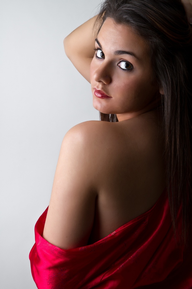 Female model photo shoot of Melissa Ashleyy