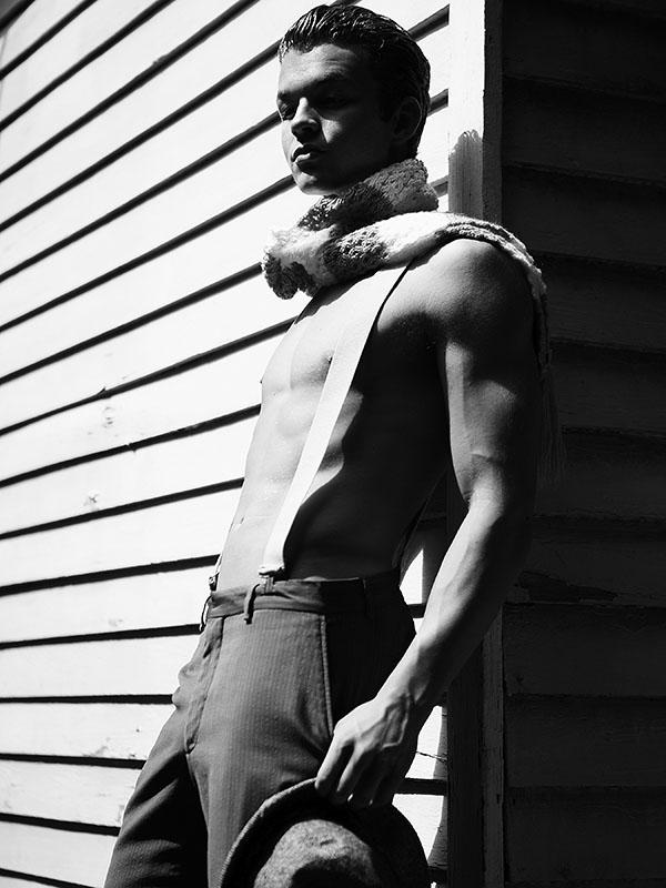 Male model photo shoot of breakthedance