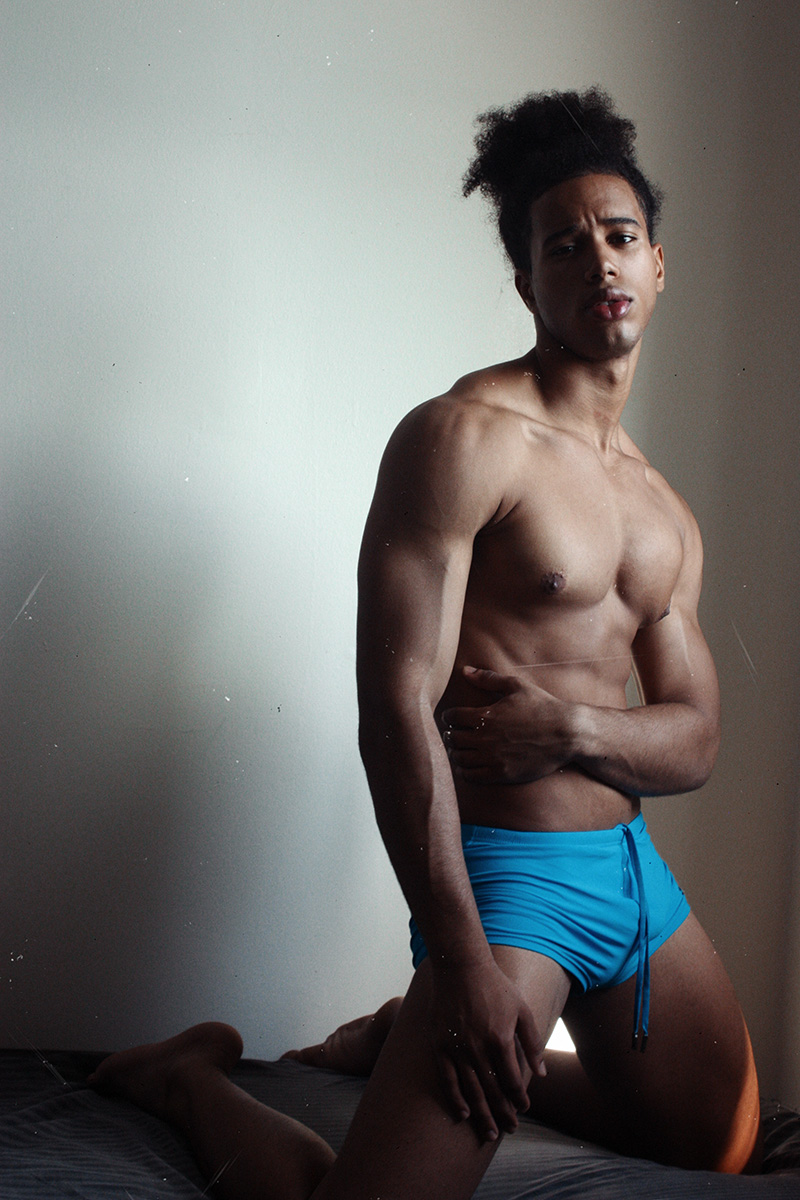 Male model photo shoot of Jonathan Jorge by De Angelo