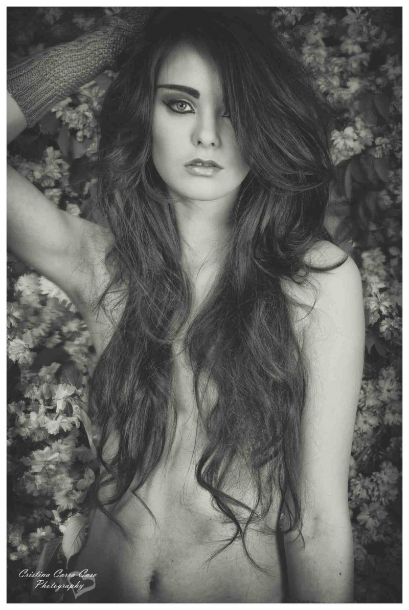 Female model photo shoot of Tanya Pasfield in Edinburgh.