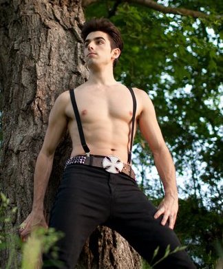 Male model photo shoot of Govan Kilgour by Shannonview Photography