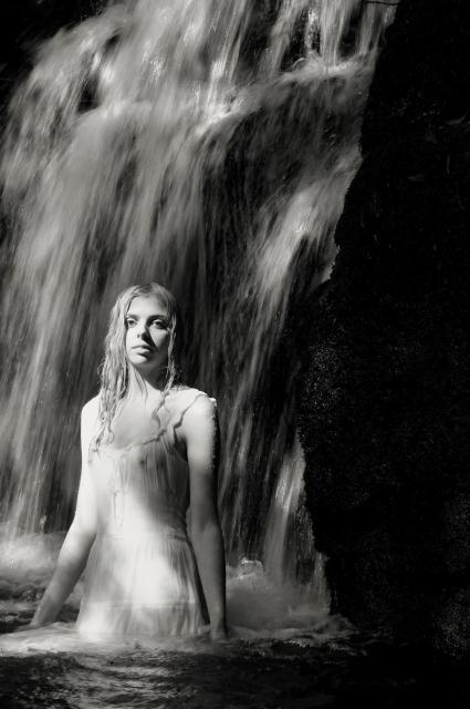 Female model photo shoot of Katelyn G by whitelightimage in Strickland Falls