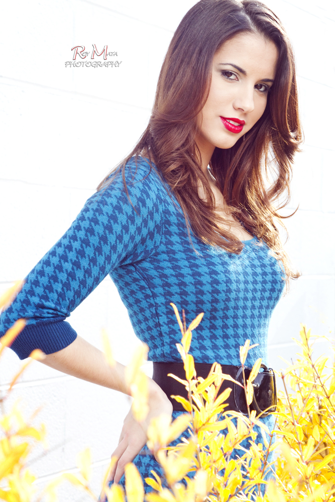 Female model photo shoot of Kayla Del Valle by RMgreeneyes