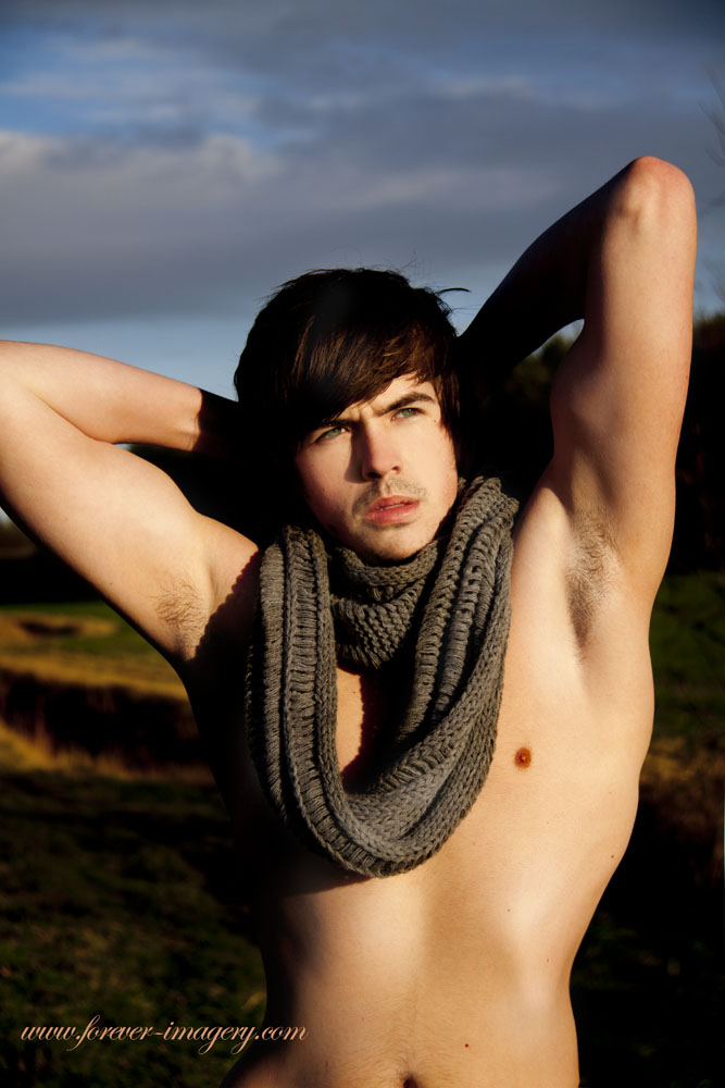 Male model photo shoot of Arran Coen by Alex Wightman