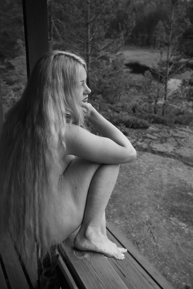Female model photo shoot of Christine Nygaard in vegårshei