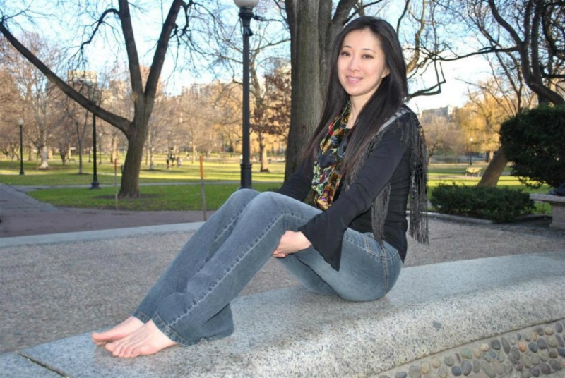 Female model photo shoot of Mariko0o0o0o by Benson Tang in Public Garden, Boston, MA