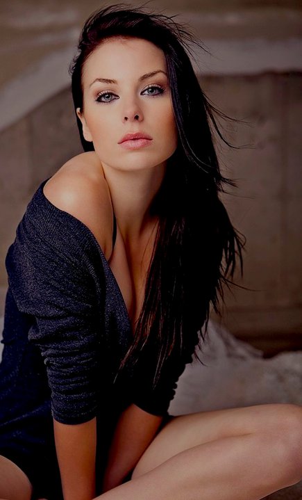 Female model photo shoot of Nicole International