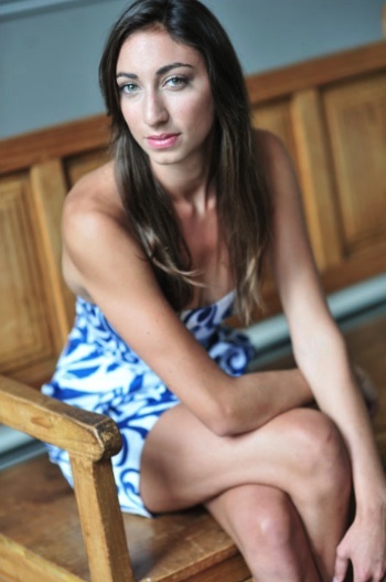 Female model photo shoot of Maria Danielle