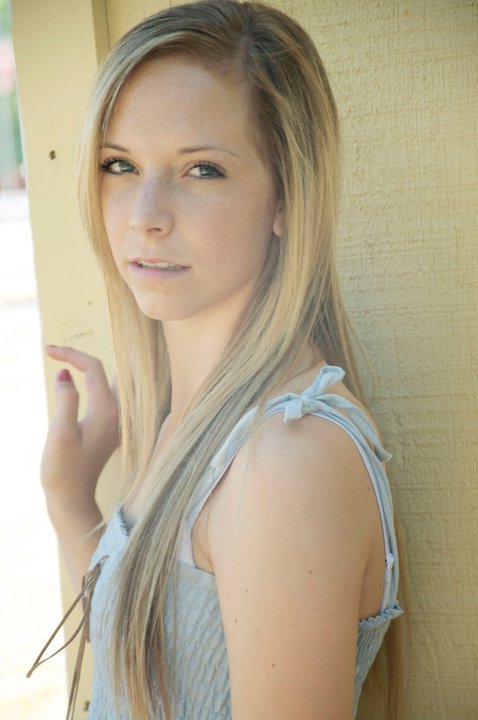 Female model photo shoot of Kaitlyn Neuhoff
