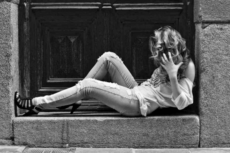 Female model photo shoot of Tutti del Monte in Madrid, Spain