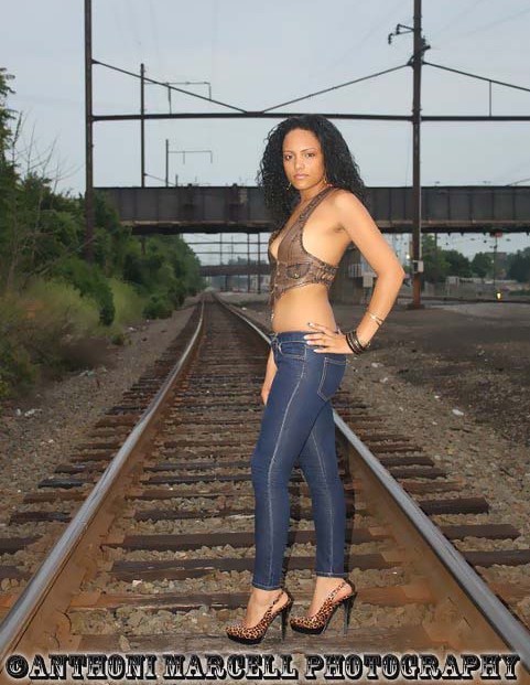 Male and Female model photo shoot of Anthoni Marcell  and Yellie B in Downtown Harrisburg PA 