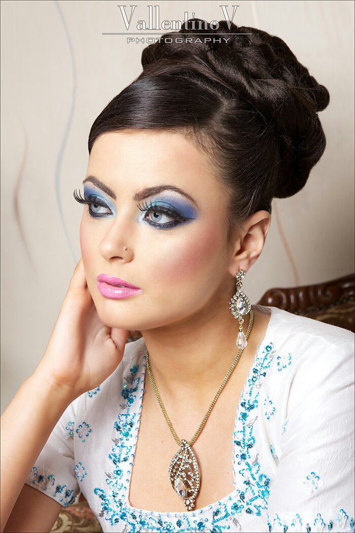 Female model photo shoot of Ayesha West by VallentinoV