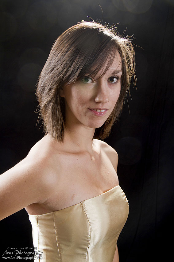 Female model photo shoot of Robin Lindsey