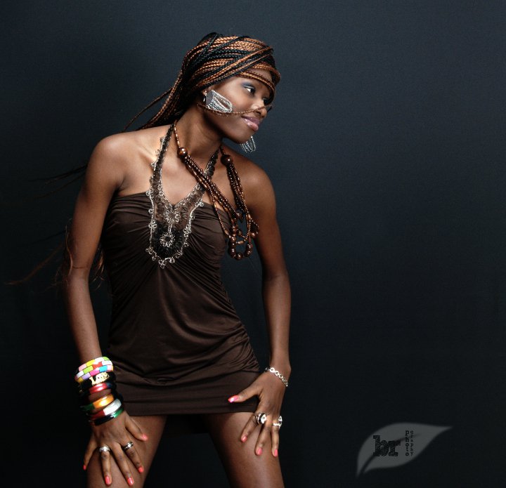 Female model photo shoot of Ayeni Modupe Oluwaseun in firenze