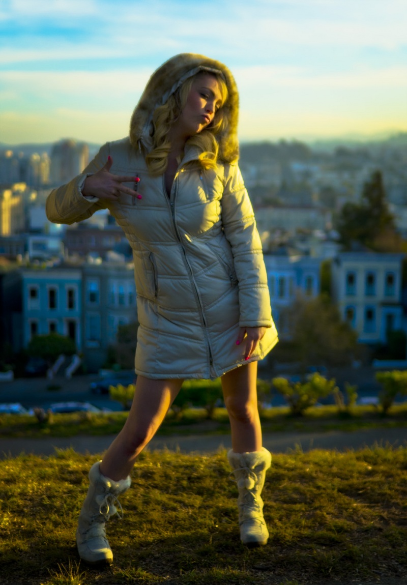 Female model photo shoot of Sky Bleu in San Francisco, CA